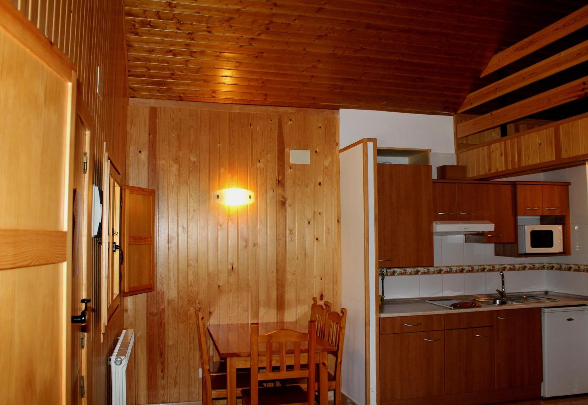 Camping Pineta Hotel Bielsa Værelse billede