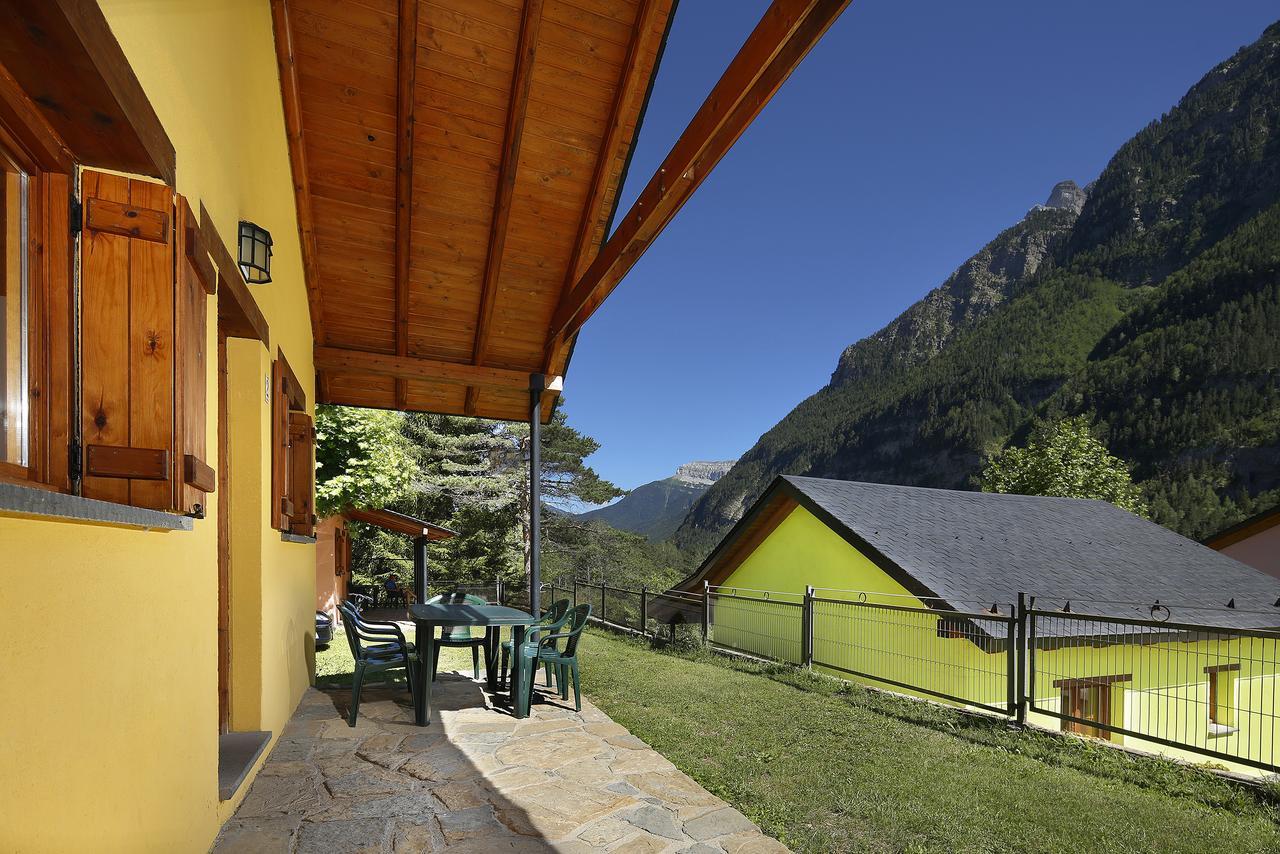 Camping Pineta Hotel Bielsa Eksteriør billede
