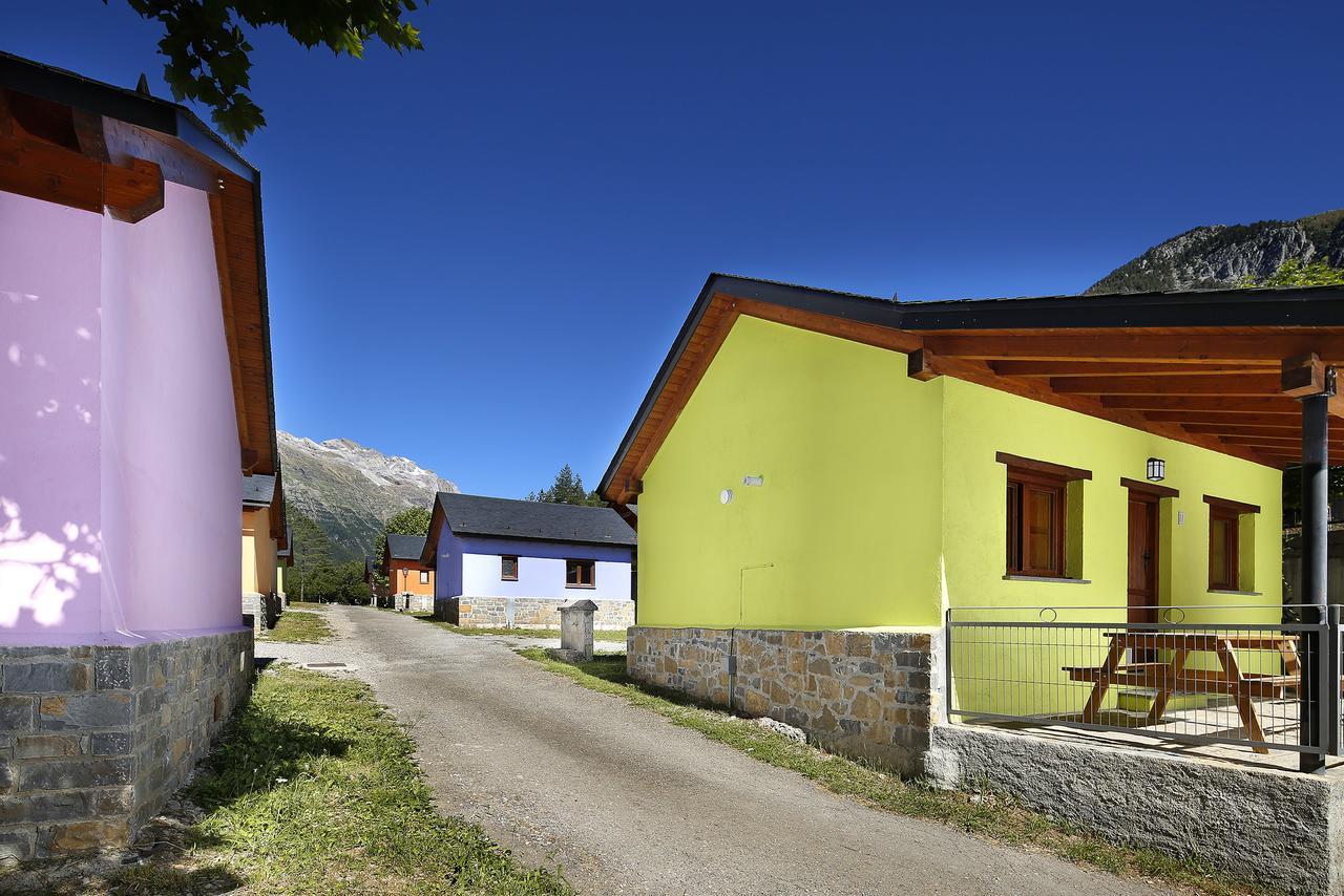 Camping Pineta Hotel Bielsa Eksteriør billede